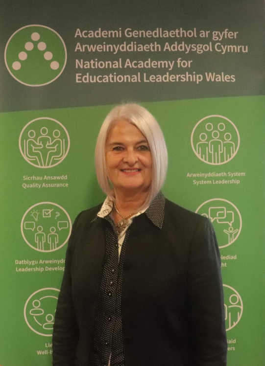 Dr Sue Davies